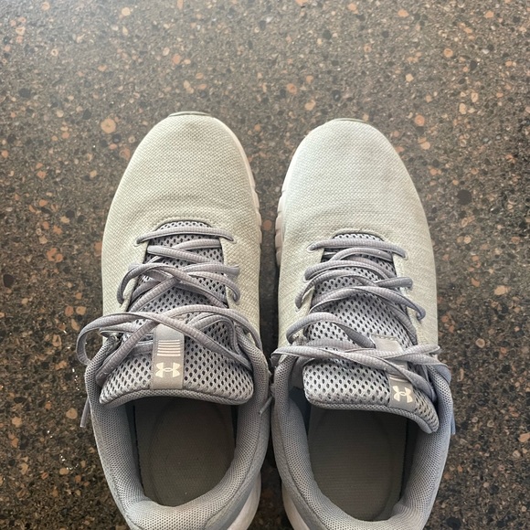 Womens Under Armour Sneakers - Picture 2 of 6